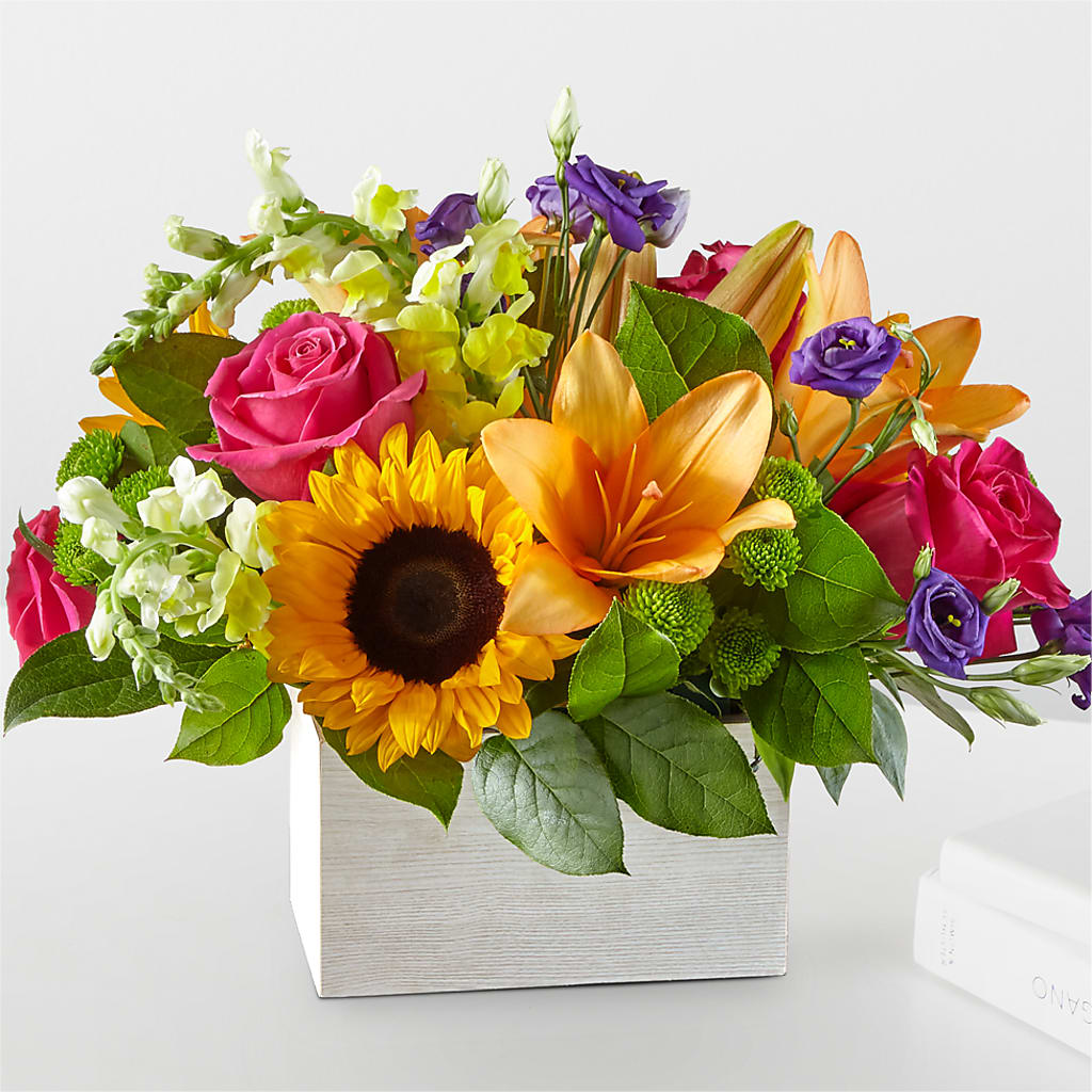 Best Day Box Bouquet – PAULA KELLEY'S FLORIST, Paris TN