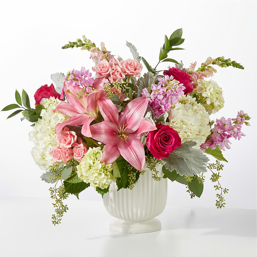 Antique Shopping Bouquet – PAULA KELLEY'S FLORIST, Paris TN