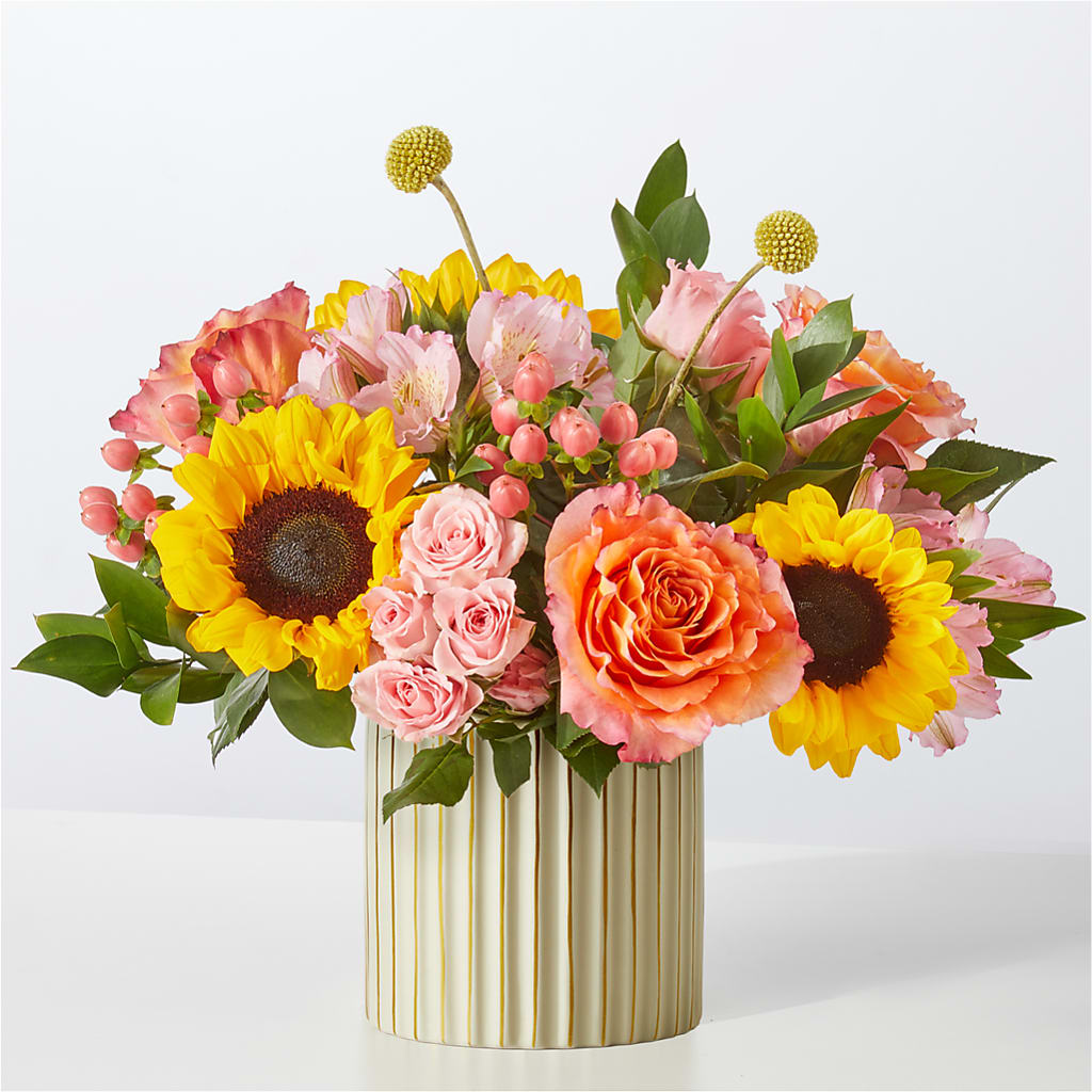 Sun's Out Bouquet – PAULA KELLEY'S FLORIST, Paris TN