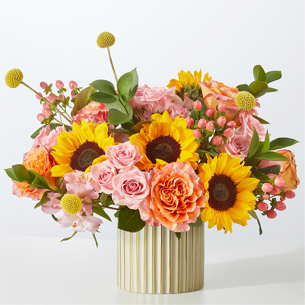 Sun's Out Bouquet – PAULA KELLEY'S FLORIST, Paris TN