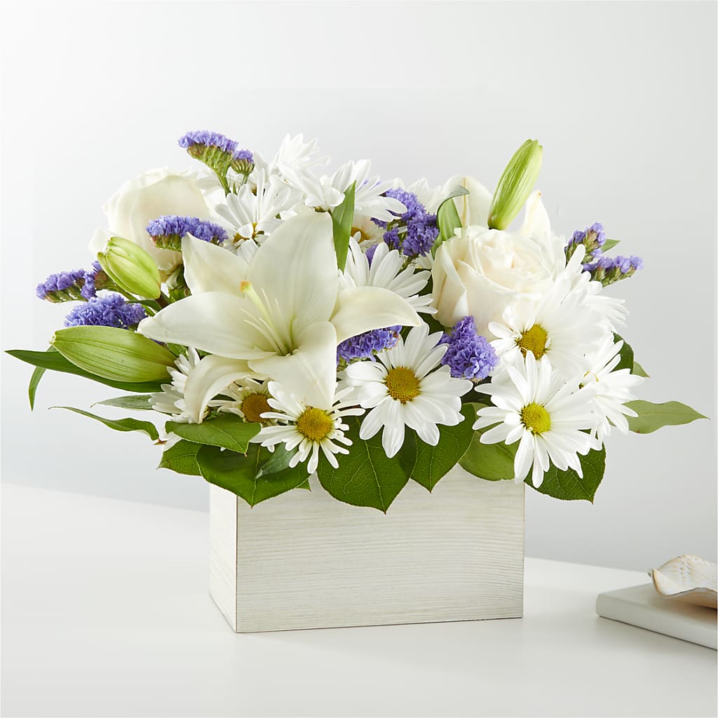 Beyond Blue Box Bouquet – PAULA KELLEY'S FLORIST, Paris TN