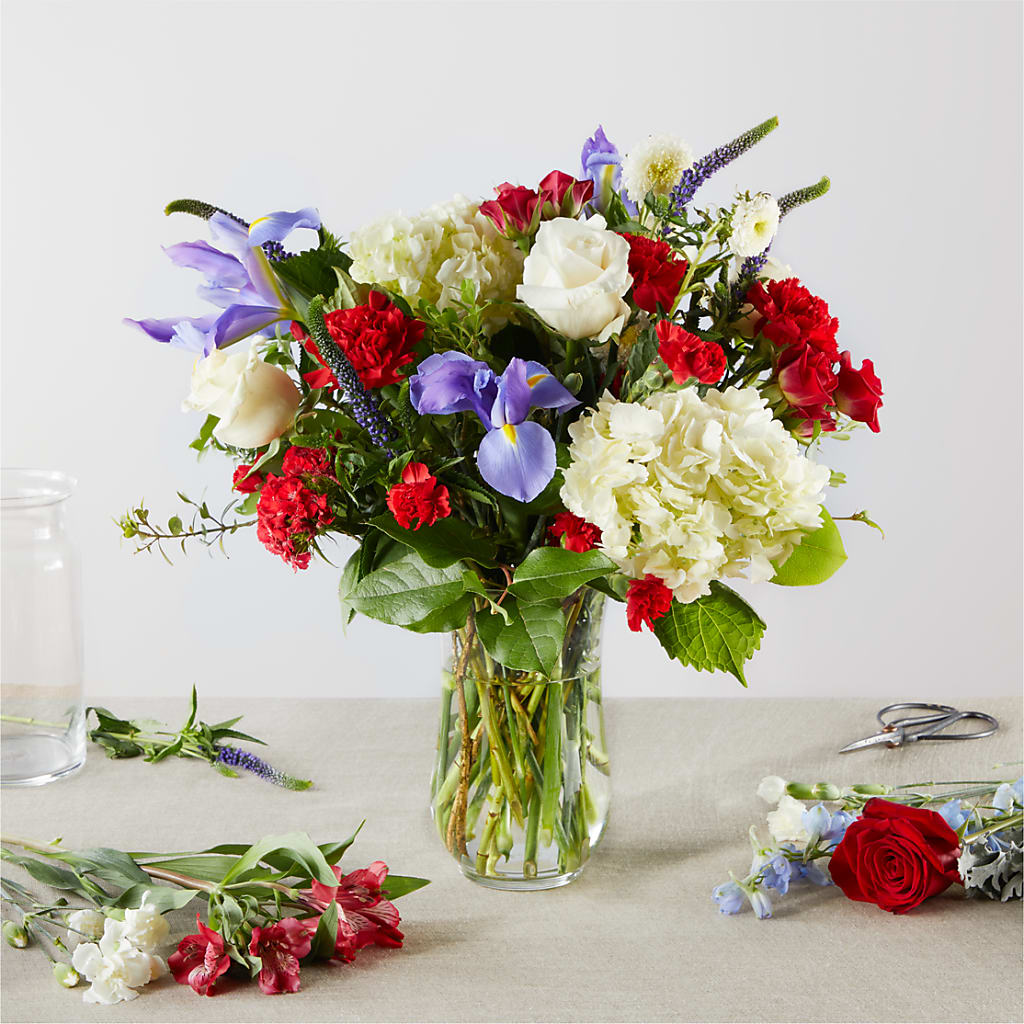 Star Spangled - A Florist Original – PAULA KELLEY'S FLORIST, Paris TN