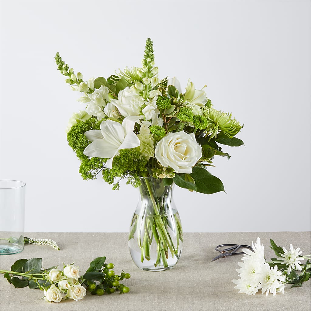 Irish Garden - A Florist Original – PAULA KELLEY'S FLORIST, Paris TN