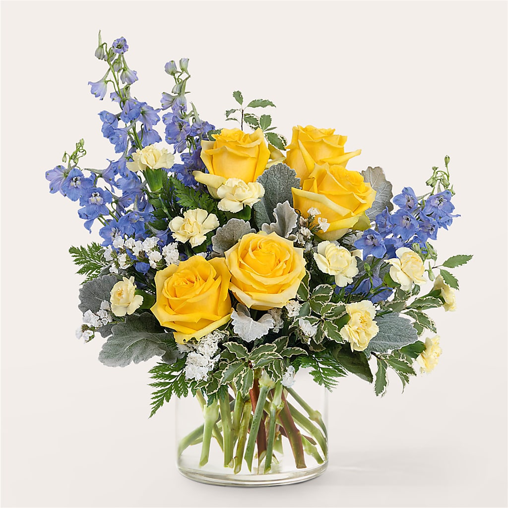 Butterfly Wings Bouquet – PAULA KELLEY'S FLORIST, Paris TN