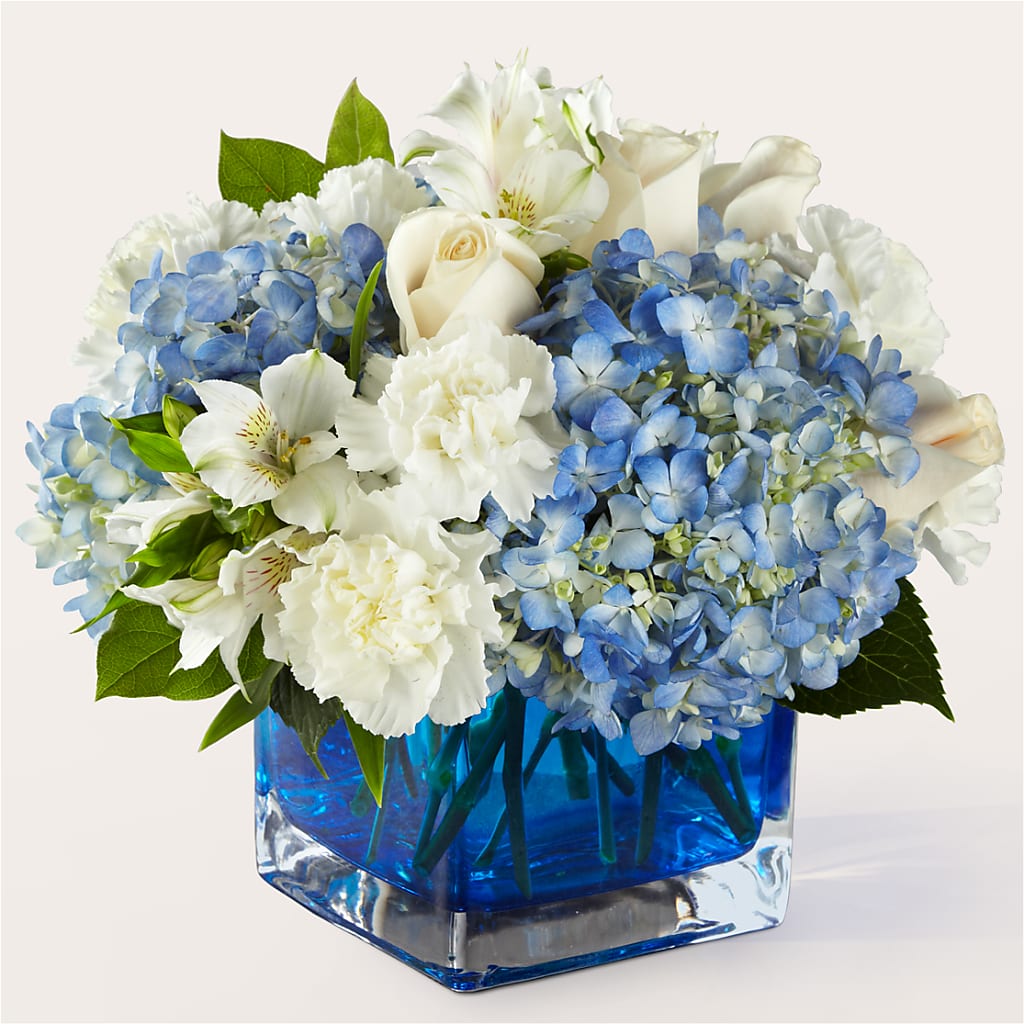 Soothing Waters Bouquet – PAULA KELLEY'S FLORIST, Paris TN