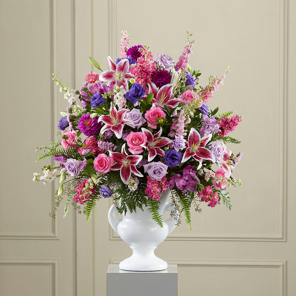 Peaceful Tribute Arrangement – PAULA KELLEY'S FLORIST, Paris TN