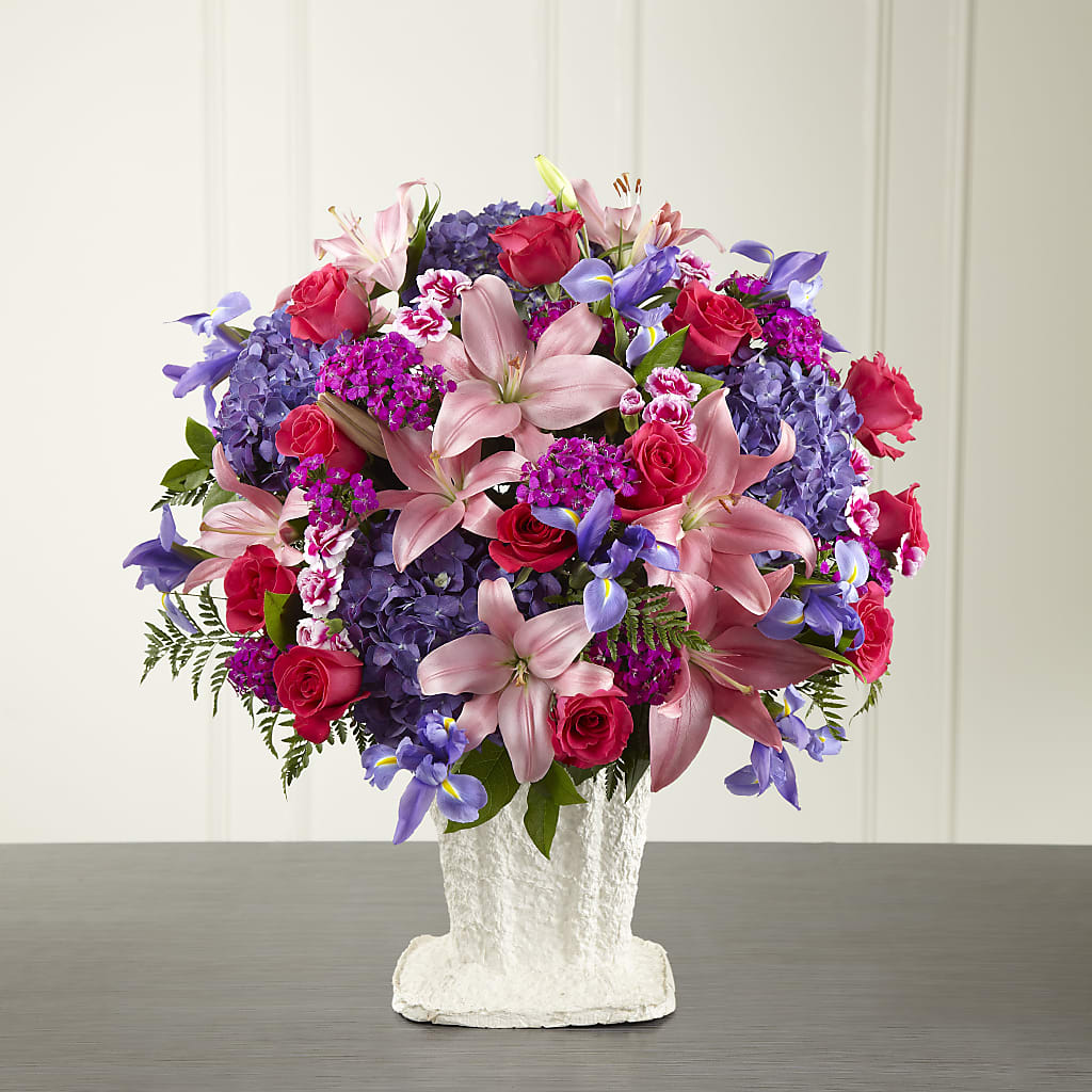 We Fondly Remember Arrangement – PAULA KELLEY'S FLORIST, Paris TN