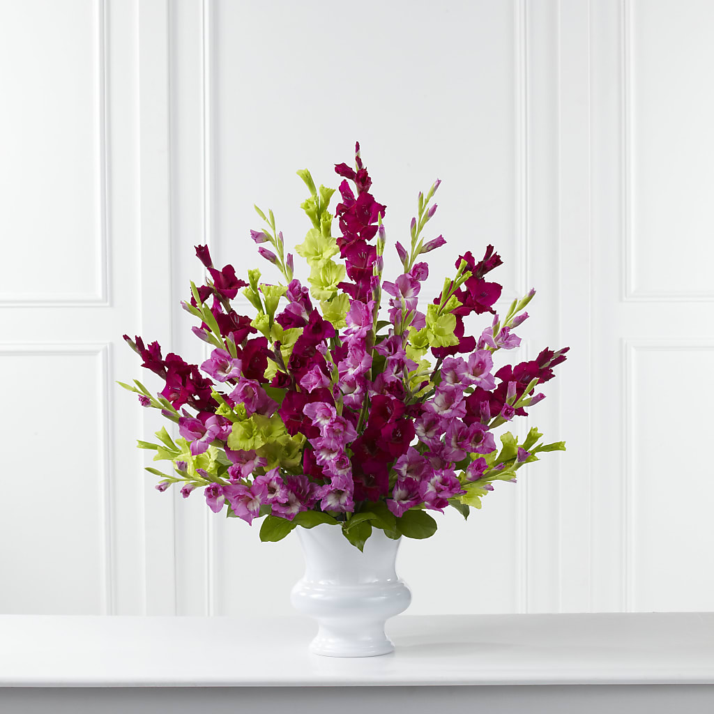 Solemn Offering Arrangement – PAULA KELLEY'S FLORIST, Paris TN