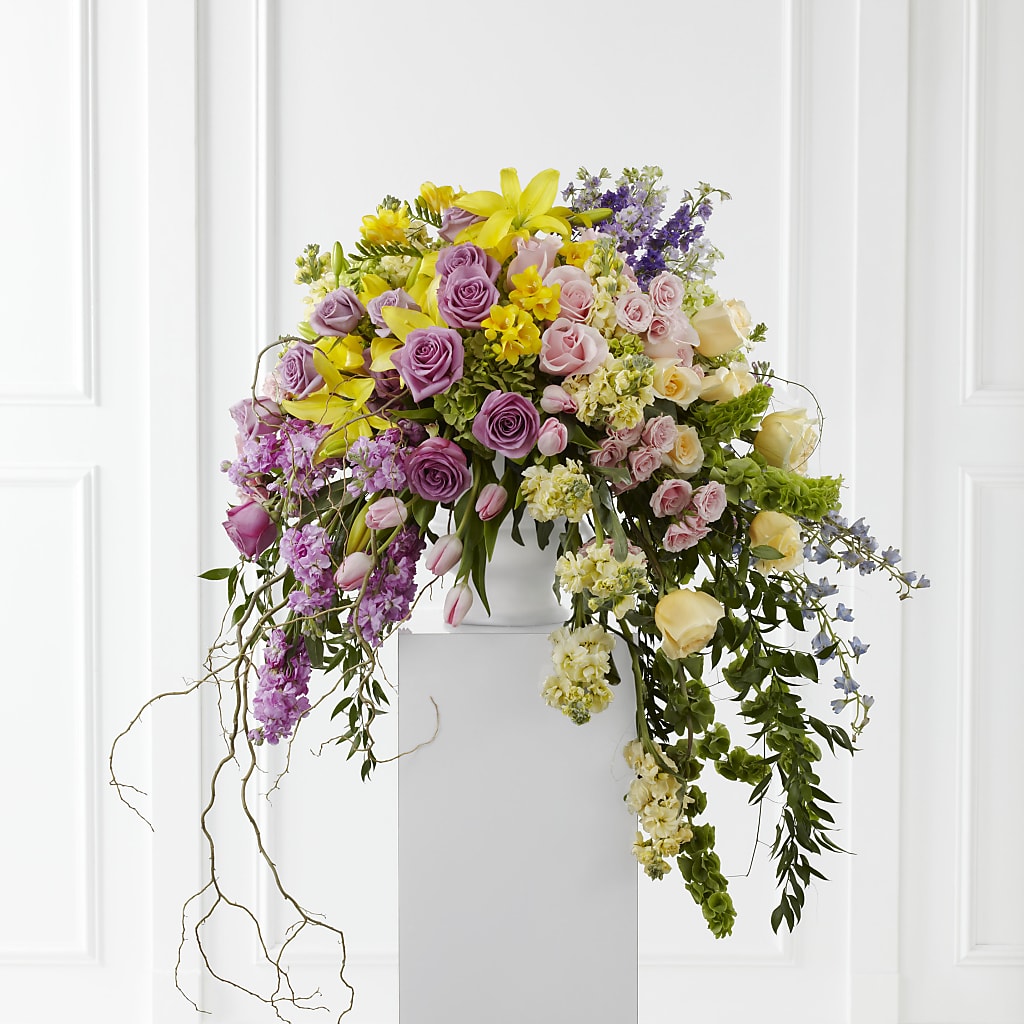 Display of Affection Arrangement – PAULA KELLEY'S FLORIST, Paris TN
