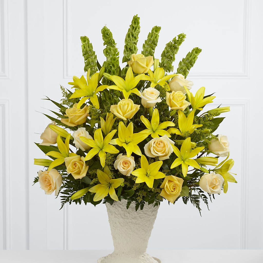 Golden Memories Arrangement – PAULA KELLEY'S FLORIST, Paris TN