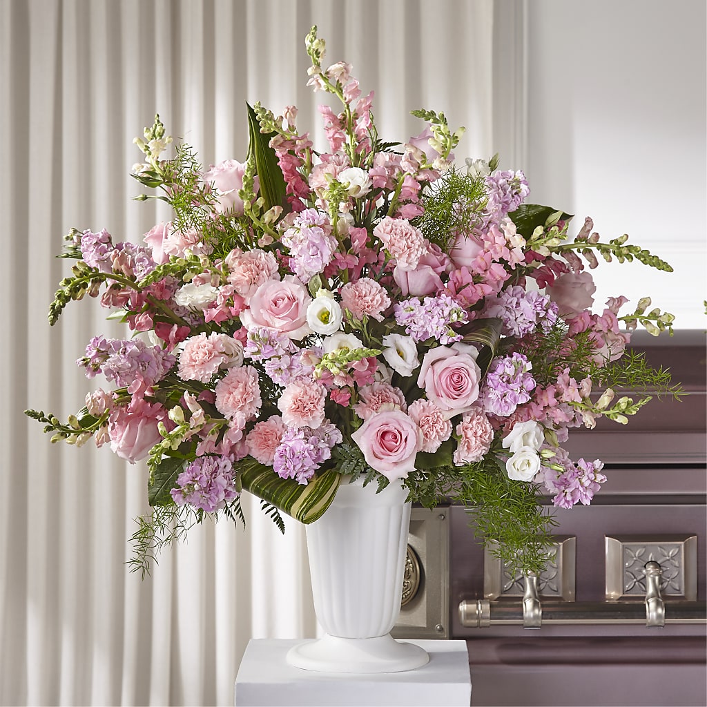 Divine Comfort Arrangement – PAULA KELLEY'S FLORIST, Paris TN