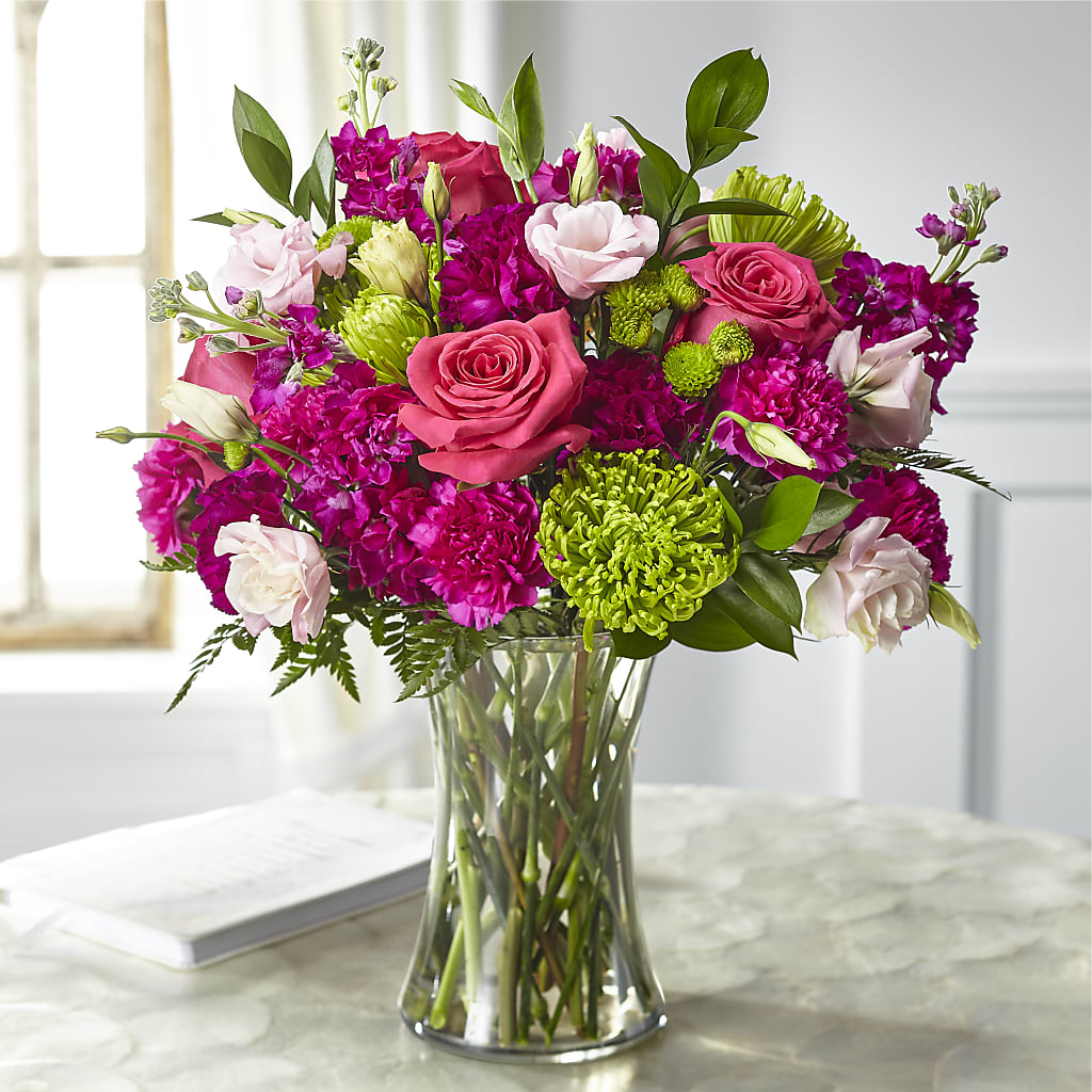 Everlasting Embrace Bouquet – PAULA KELLEY'S FLORIST, Paris TN
