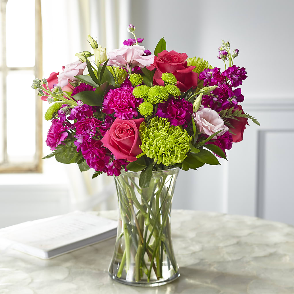 Everlasting Embrace Bouquet – PAULA KELLEY'S FLORIST, Paris TN