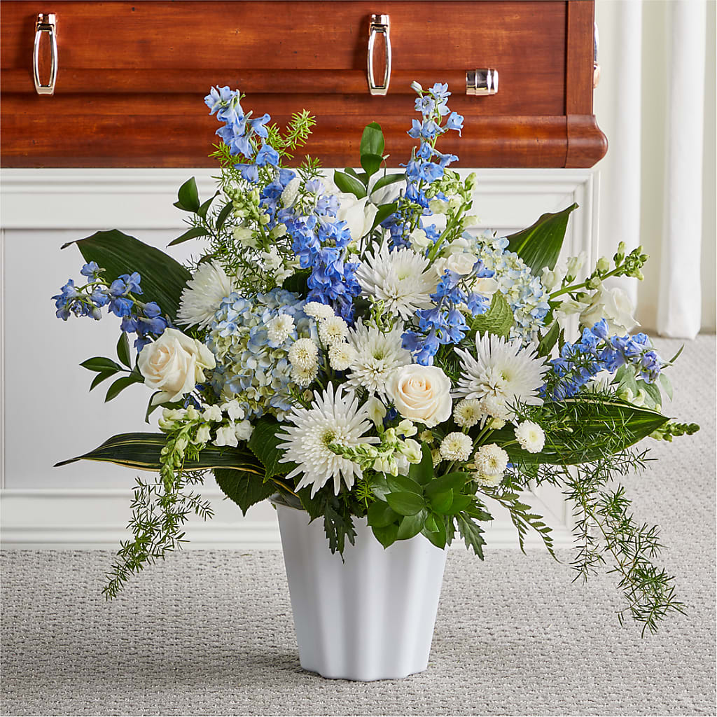 Everlasting Memories Floor Basket – PAULA KELLEY'S FLORIST, Paris TN