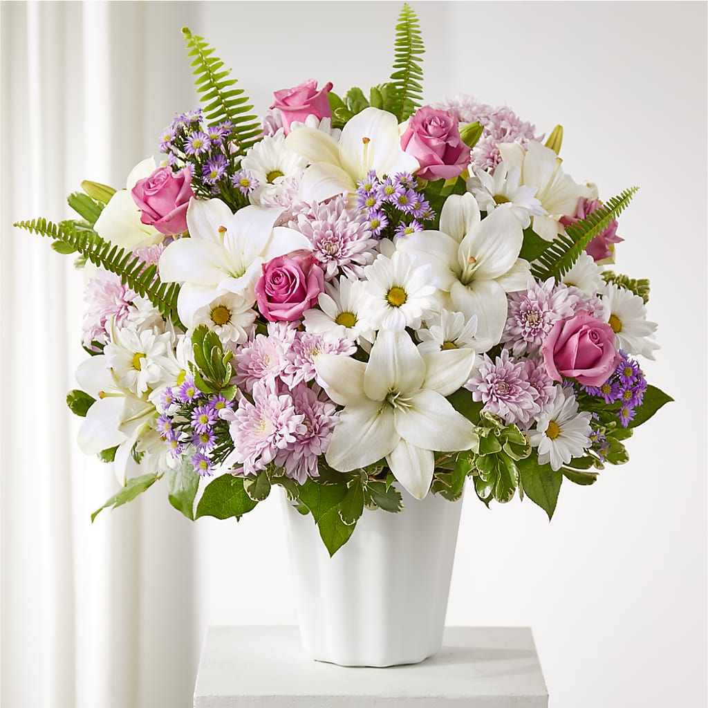 Warmest Thoughts Tabletop Basket – PAULA KELLEY'S FLORIST, Paris TN