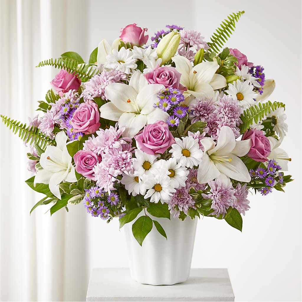 Warmest Thoughts Tabletop Basket – PAULA KELLEY'S FLORIST, Paris TN