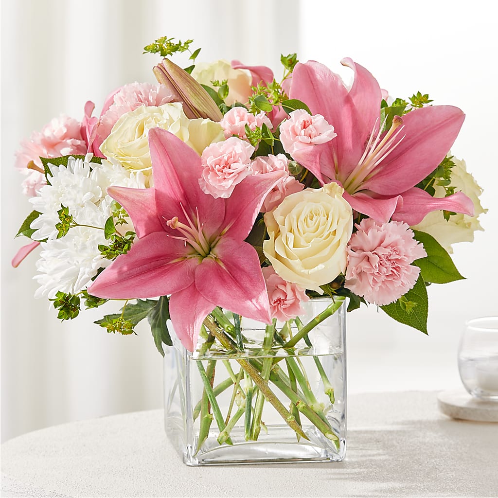 By Your Side Bouquet – PAULA KELLEY'S FLORIST, Paris TN