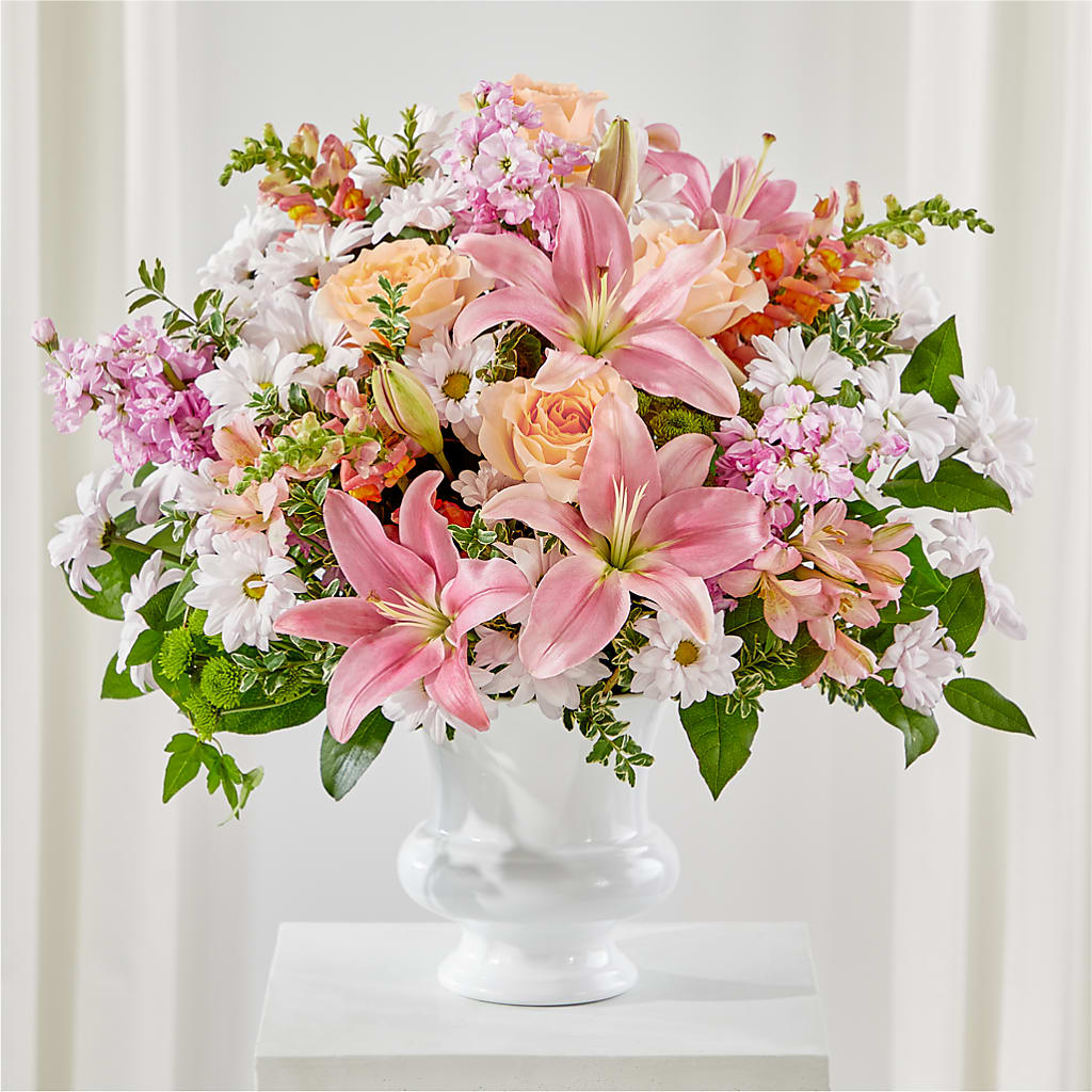 Heartfelt Gesture Urn Arrangement – PAULA KELLEY'S FLORIST, Paris TN