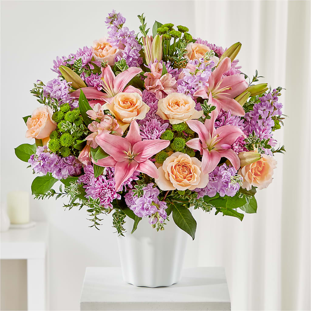 Supportive Embrace Tabletop Basket – PAULA KELLEY'S FLORIST, Paris TN