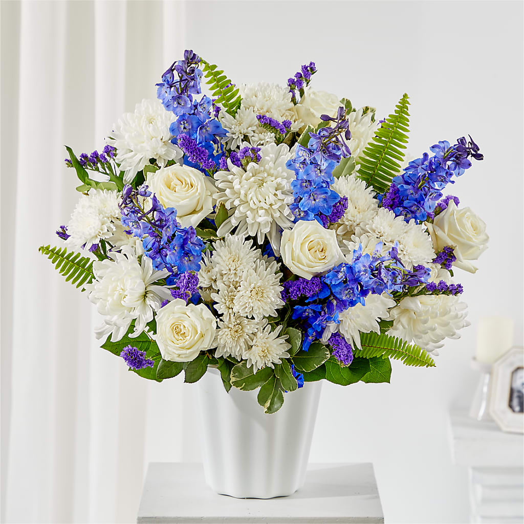 Hold Dear Tabletop Basket – PAULA KELLEY'S FLORIST, Paris TN