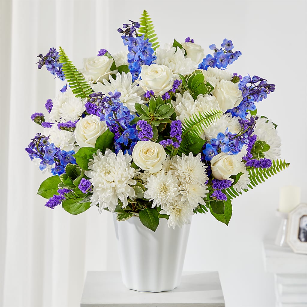 Hold Dear Tabletop Basket – PAULA KELLEY'S FLORIST, Paris TN