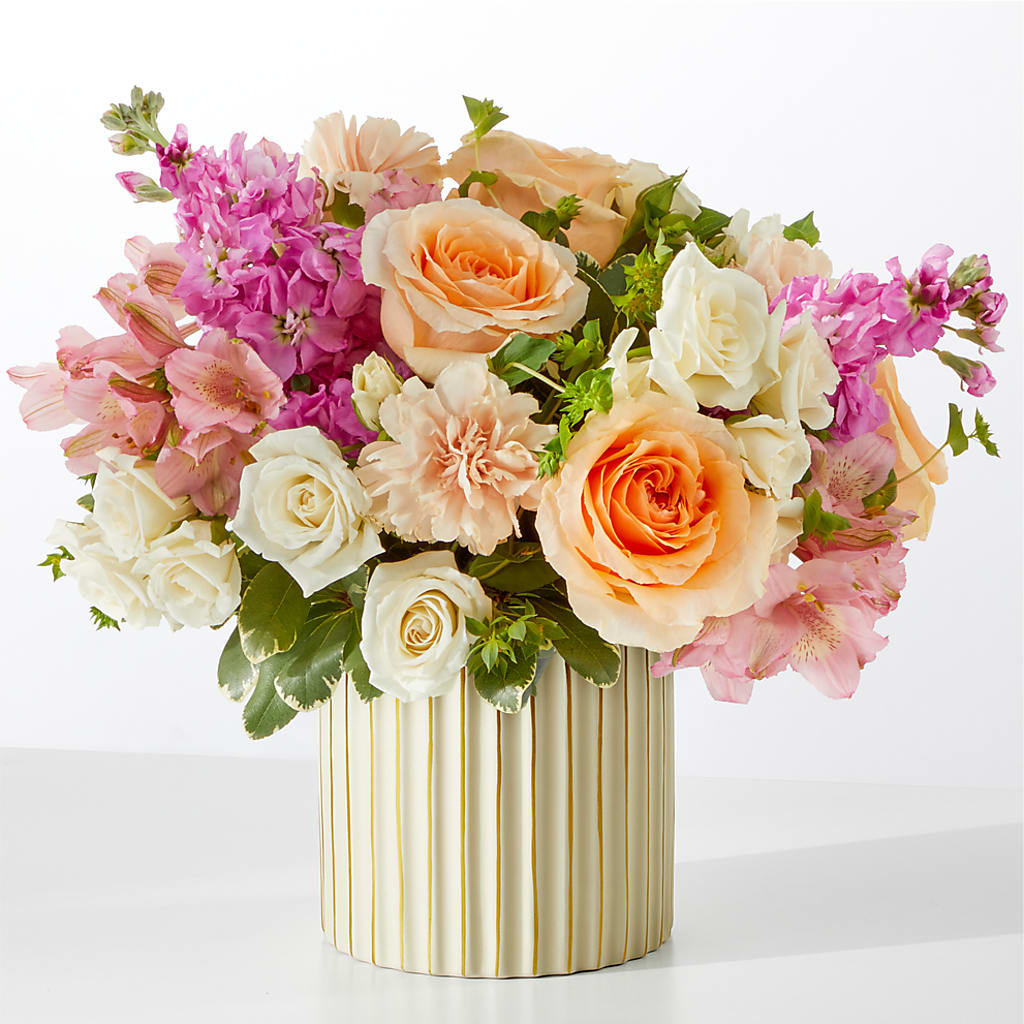 Paradise Bouquet with Ivory Vase – PAULA KELLEY'S FLORIST, Paris TN