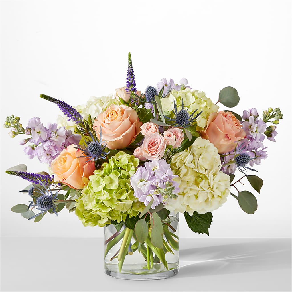 Porch Swing Bouquet – PAULA KELLEY'S FLORIST, Paris TN