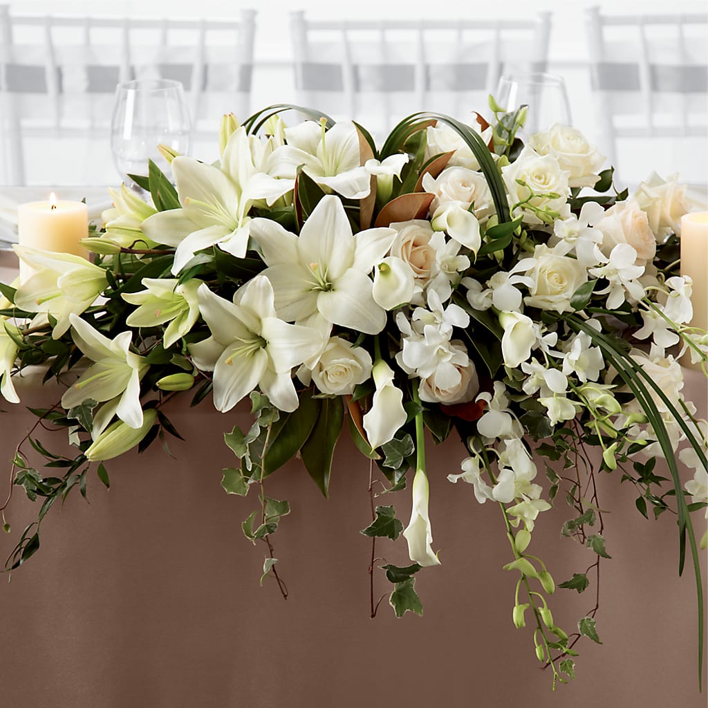White Linen Arrangement – PAULA KELLEY'S FLORIST, Paris TN