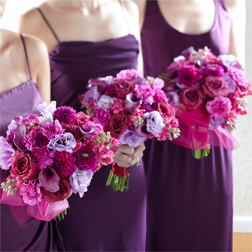 Bridesmaid's Garden Bouquet – PAULA KELLEY'S FLORIST, Paris TN