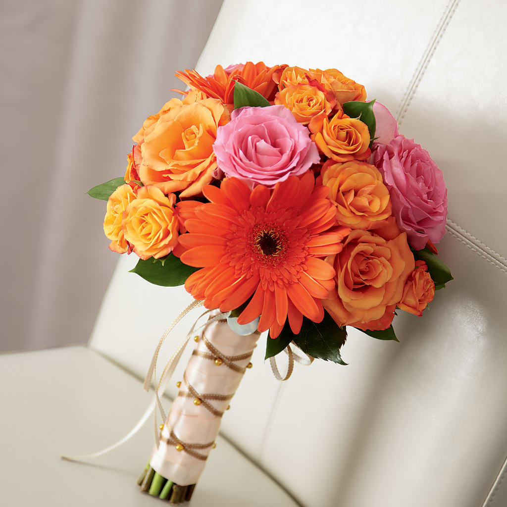 Lifetime of Love Bouquet – PAULA KELLEY'S FLORIST, Paris TN