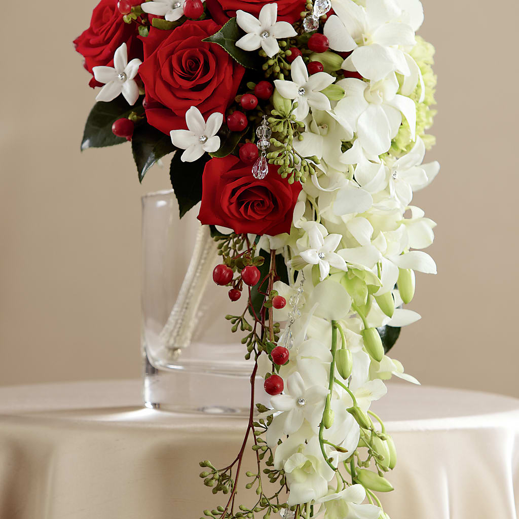 Here Comes the Bride Bouquet – PAULA KELLEY'S FLORIST, Paris TN