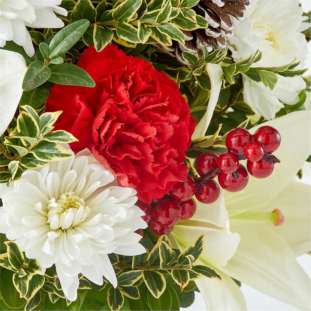 Festive Moments Tree – PAULA KELLEY'S FLORIST, Paris TN