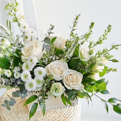 Cashmere Bouquet – PAULA KELLEY'S FLORIST, Paris TN