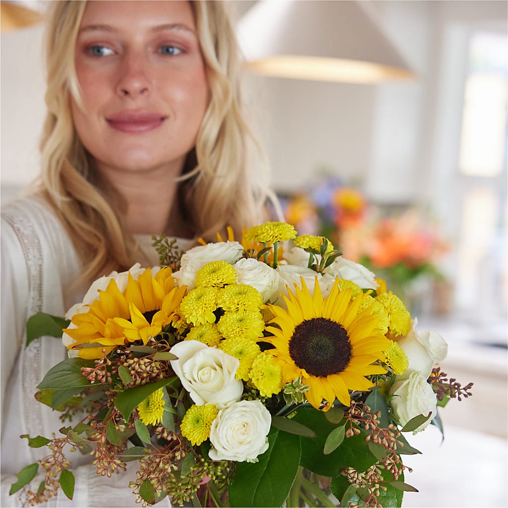 Luminous Morning Bouquet – PAULA KELLEY'S FLORIST, Paris TN