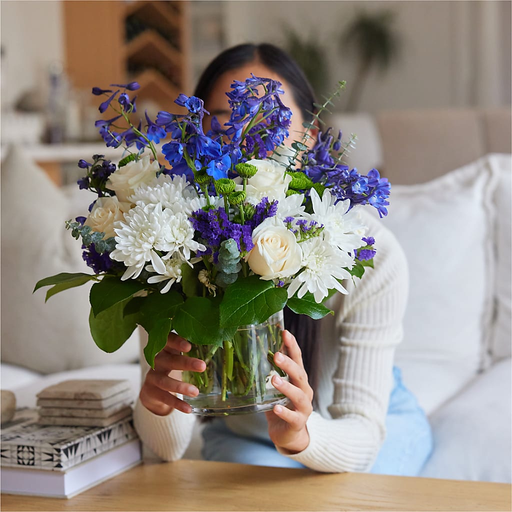Cerulean Waves Bouquet – PAULA KELLEY'S FLORIST, Paris TN