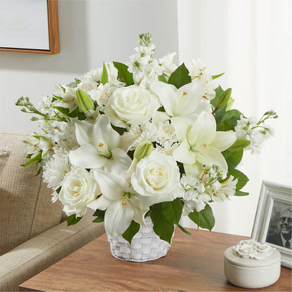 Peaceful Reflections Arrangement – PAULA KELLEY'S FLORIST, Paris TN