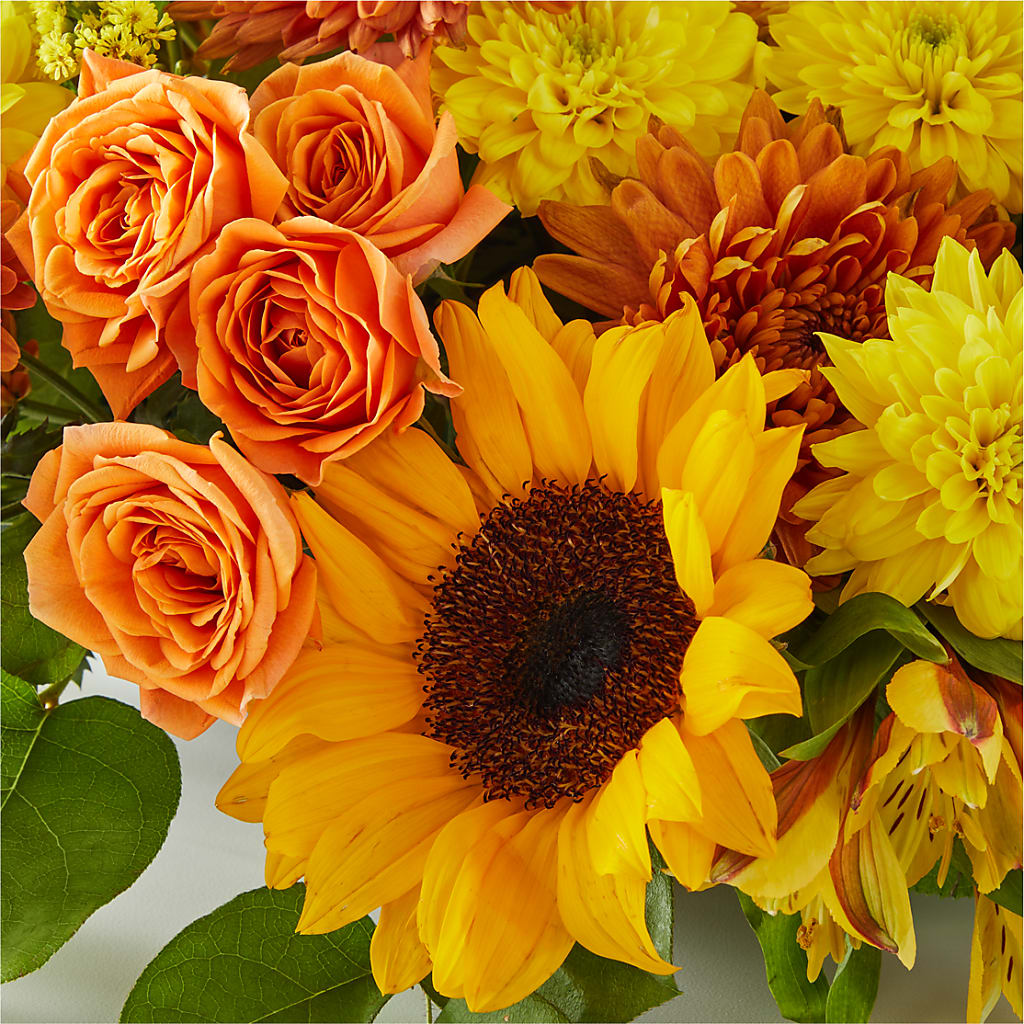 Autumn Harmony Centerpiece – PAULA KELLEY'S FLORIST, Paris TN