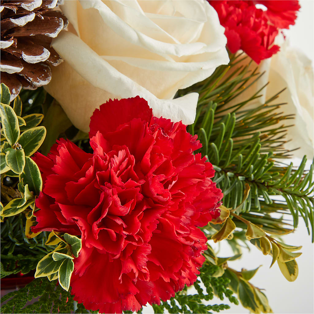 Christmas Market Bouquet – PAULA KELLEY'S FLORIST, Paris TN