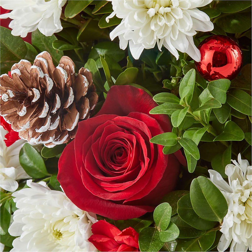 Let It Snow Tree – PAULA KELLEY'S FLORIST, Paris TN