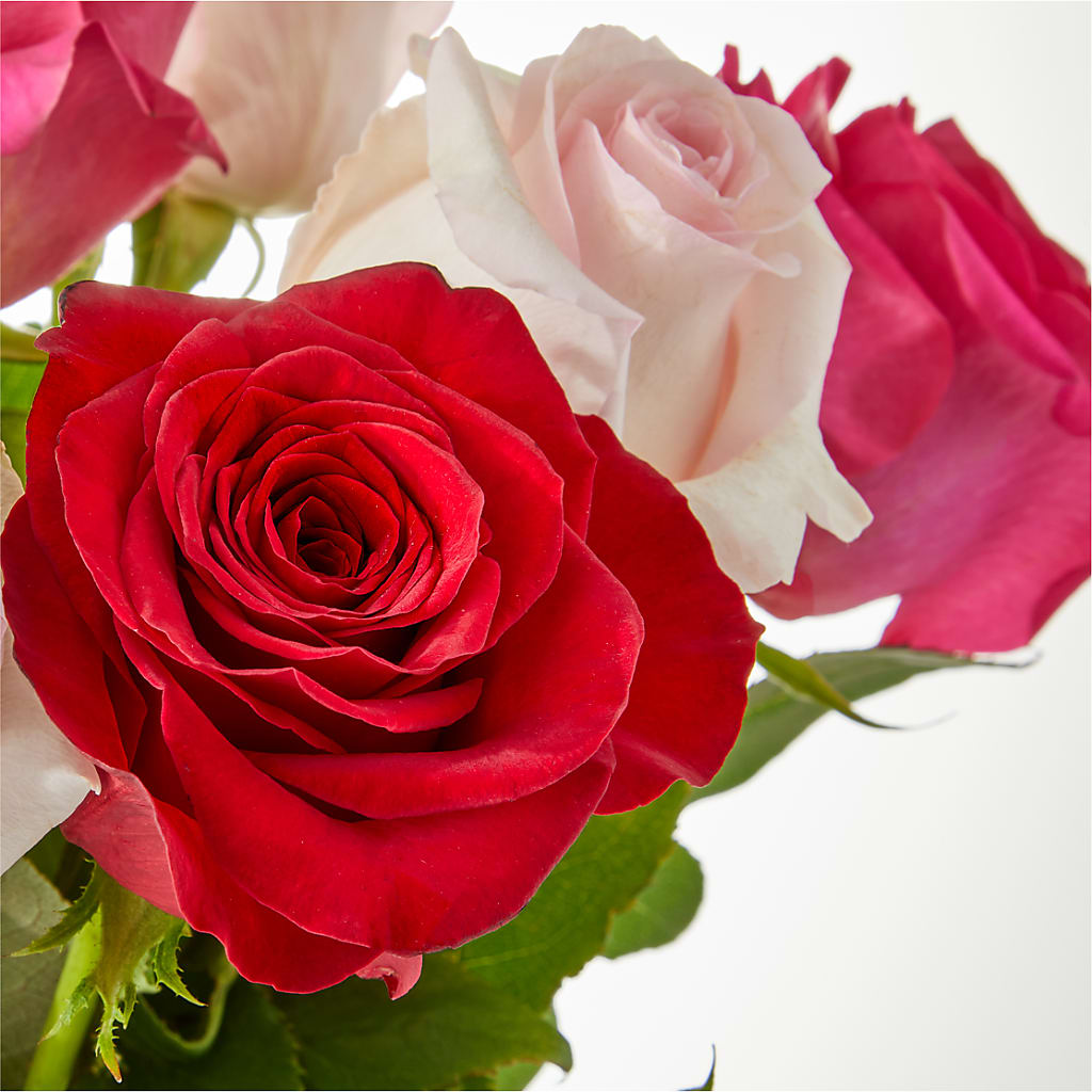 Charming Rose Bouquet – PAULA KELLEY'S FLORIST, Paris TN