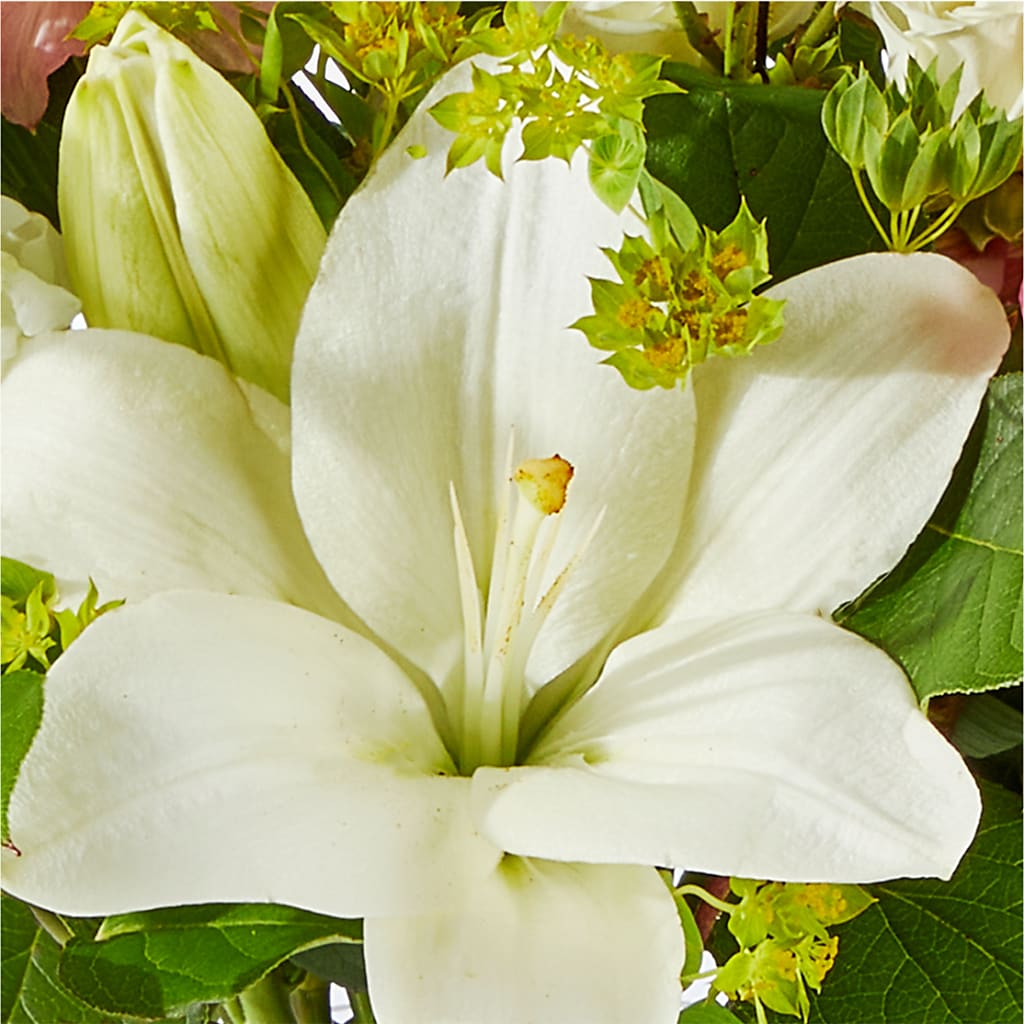 Fondly Bouquet – PAULA KELLEY'S FLORIST, Paris TN