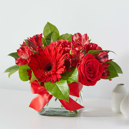 Red Hot Bouquet – PAULA KELLEY'S FLORIST, Paris TN