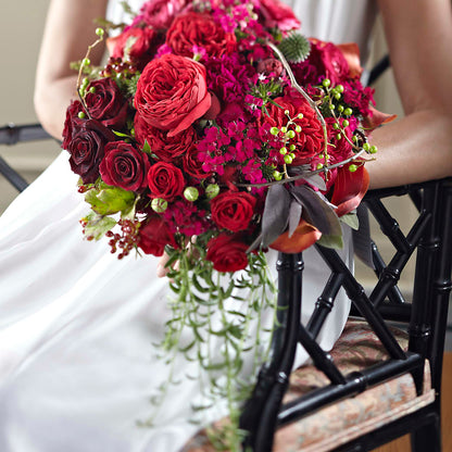 Pure Grace Bouquet – PAULA KELLEY'S FLORIST, Paris TN