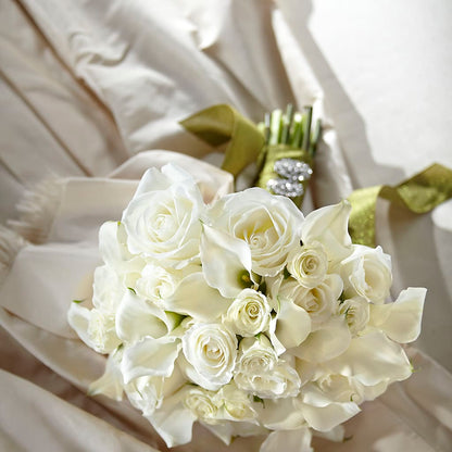 Serene Highness Bouquet – PAULA KELLEY'S FLORIST, Paris TN